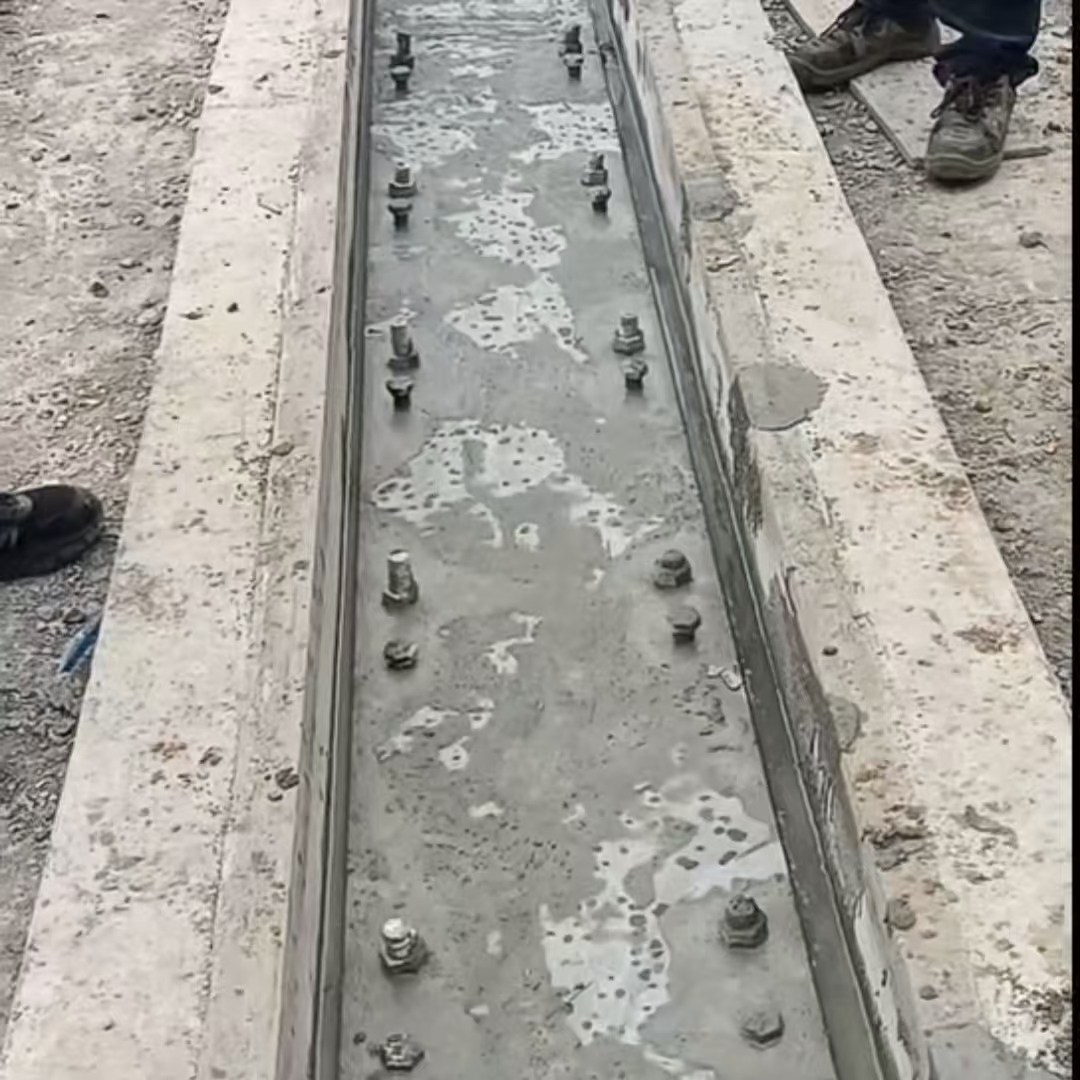 洞头环氧树脂轨道胶泥是什么？用在哪里？